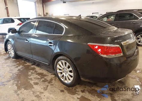 2013 Buick Lacrosse Leather Group z USA, uszkodzony, nr VIN 1G4GC5G31DF317271